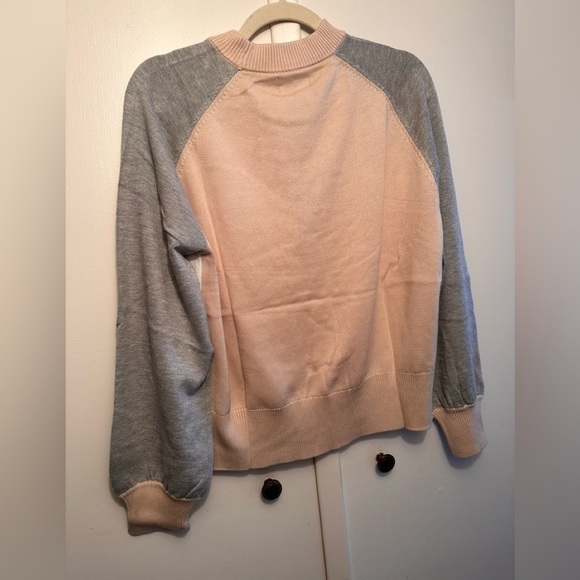 MONROW Colorblock Sweater in Bone Size Medium NWT - Picture 5 of 5
